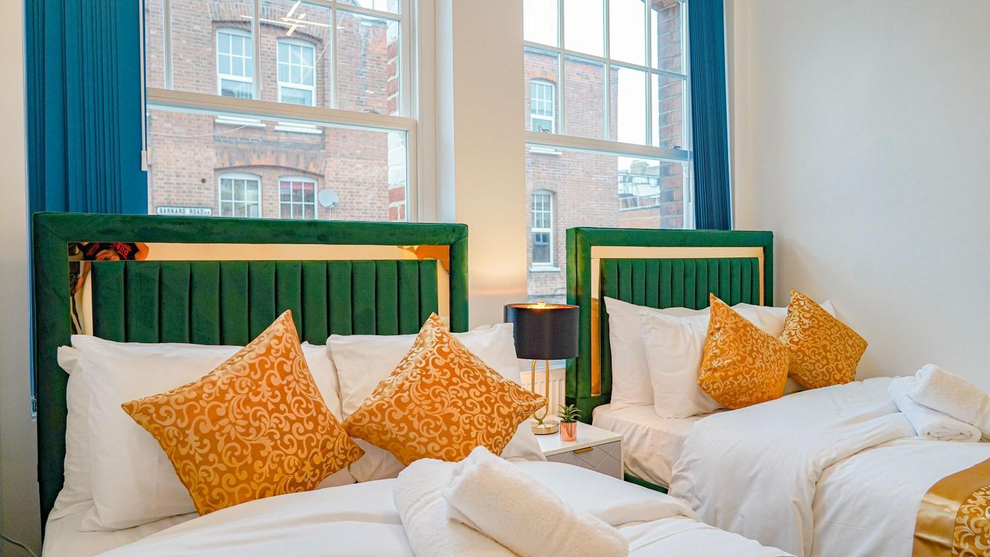 New Luxurious Stunning Block Apartments In Central Londres Exterior foto